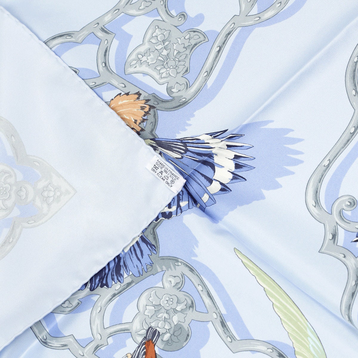 Hermes Scarf "Oiseaux de l'Inde et de l'Himalaya" by Catherine Baschet 90cm Silk | Carre Foulard