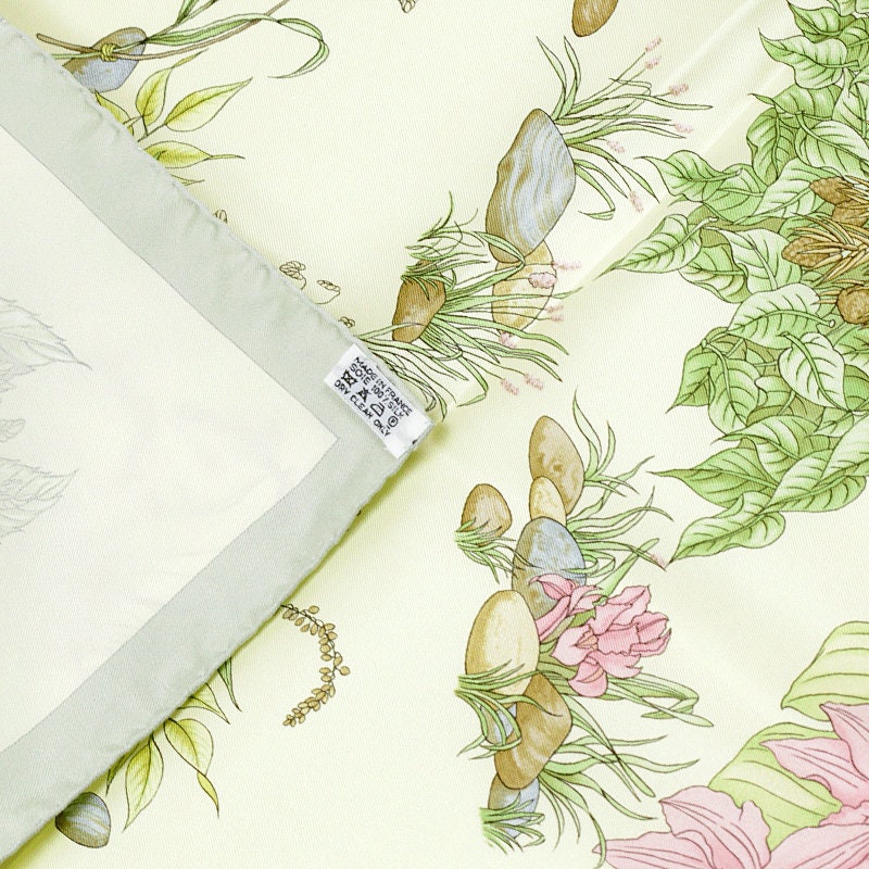 Hermes Scarf "Pythagore" by Zoe Pauwels 90cm Silk | Carre Foulard