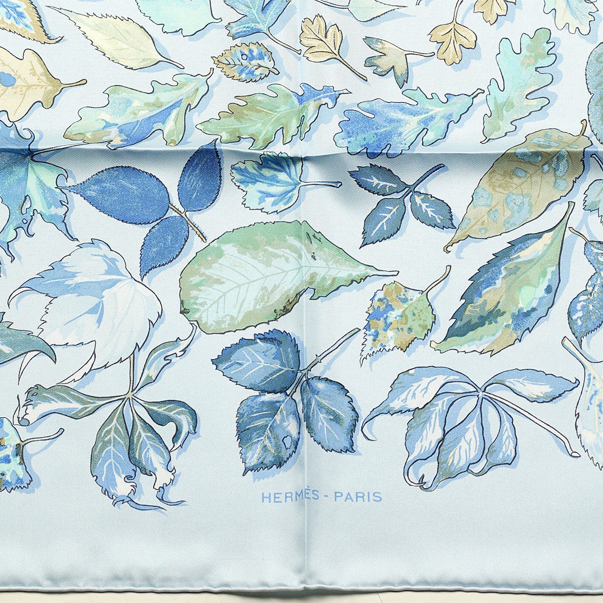 Hermes Scarf "Tourbillon" by Christiane Vauzelles 90cm Silk | Carre Foulard