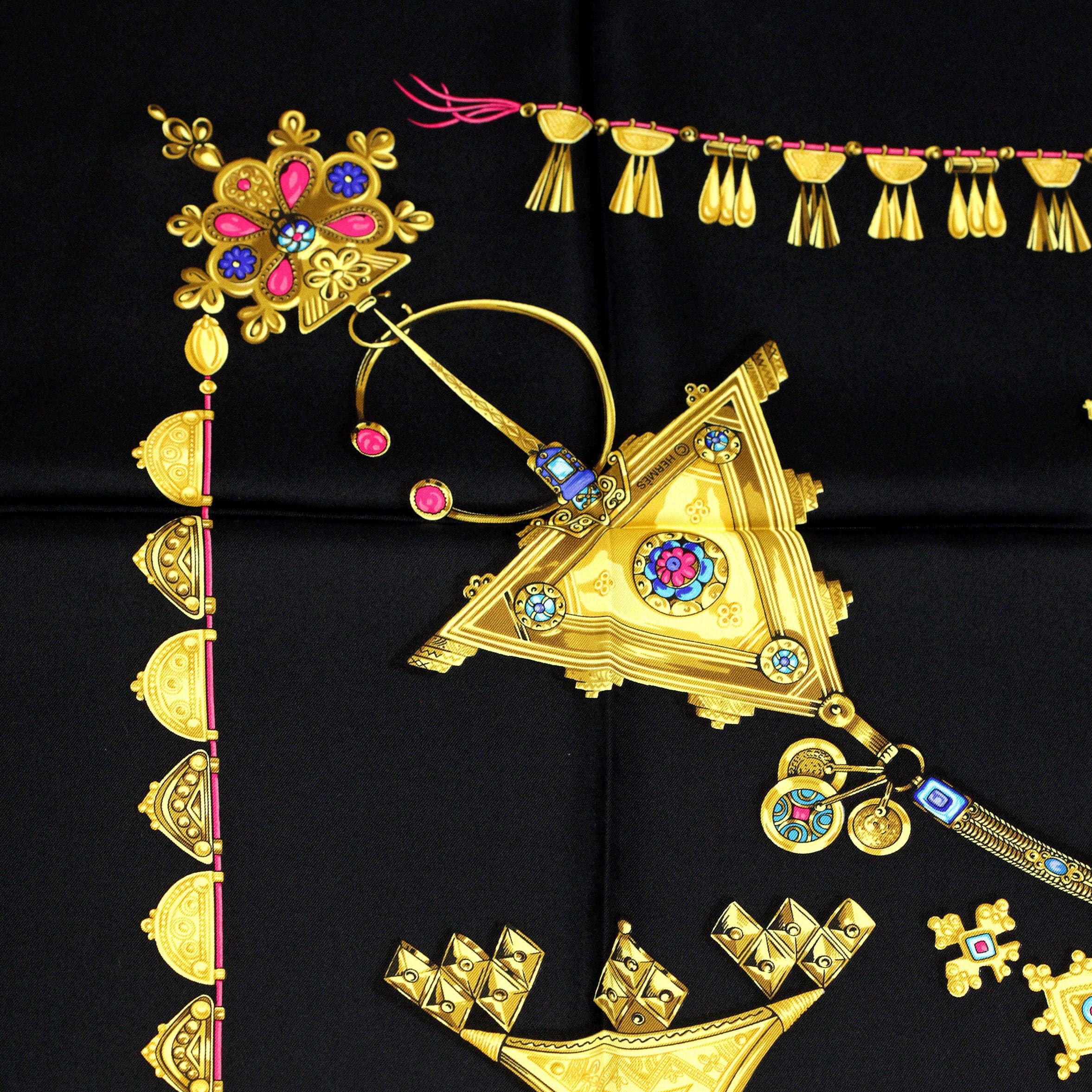 Hermes Scarf "Parures des Sables" by Laurence Bourthoumieux Vintage 90cm Silk