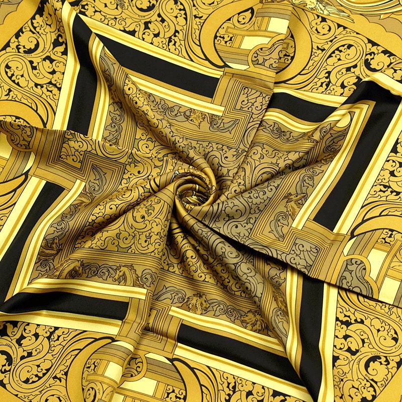 Hermes Scarf "Animaux Solaires" by Zoe Pauwels Vintage 90cm Silk | Carre Foulard