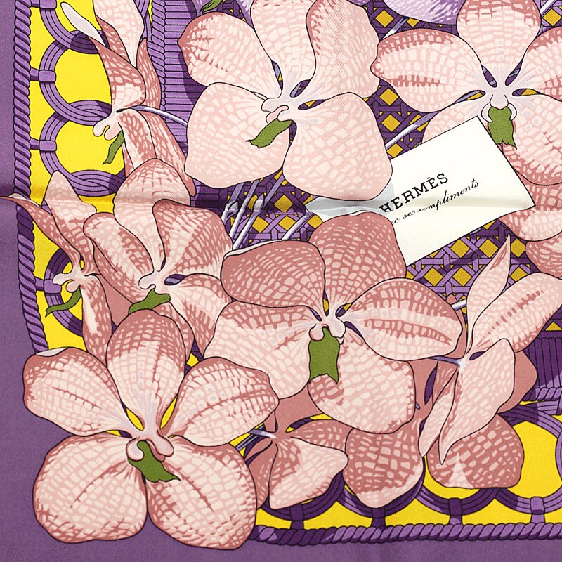 Hermes Scarf "Souvenirs d'Asie" by Vladimir Rybaltchenko 90cm Silk | Carre Foulard