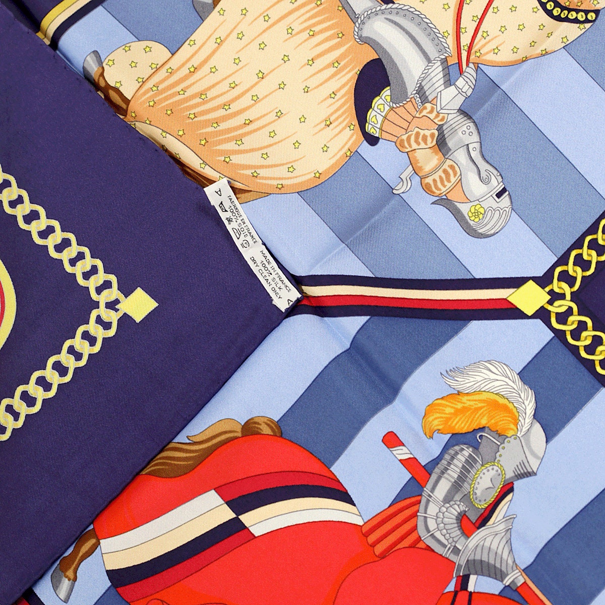 Hermes Scarf "Chocs en Plumes" by Christiane Vauzelles Vintage 90cm Silk