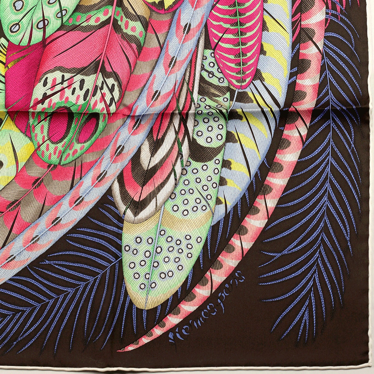 Hermes Scarf "Plumes en Fete" by Aline Honoré 90cm Silk | Carre Foulard