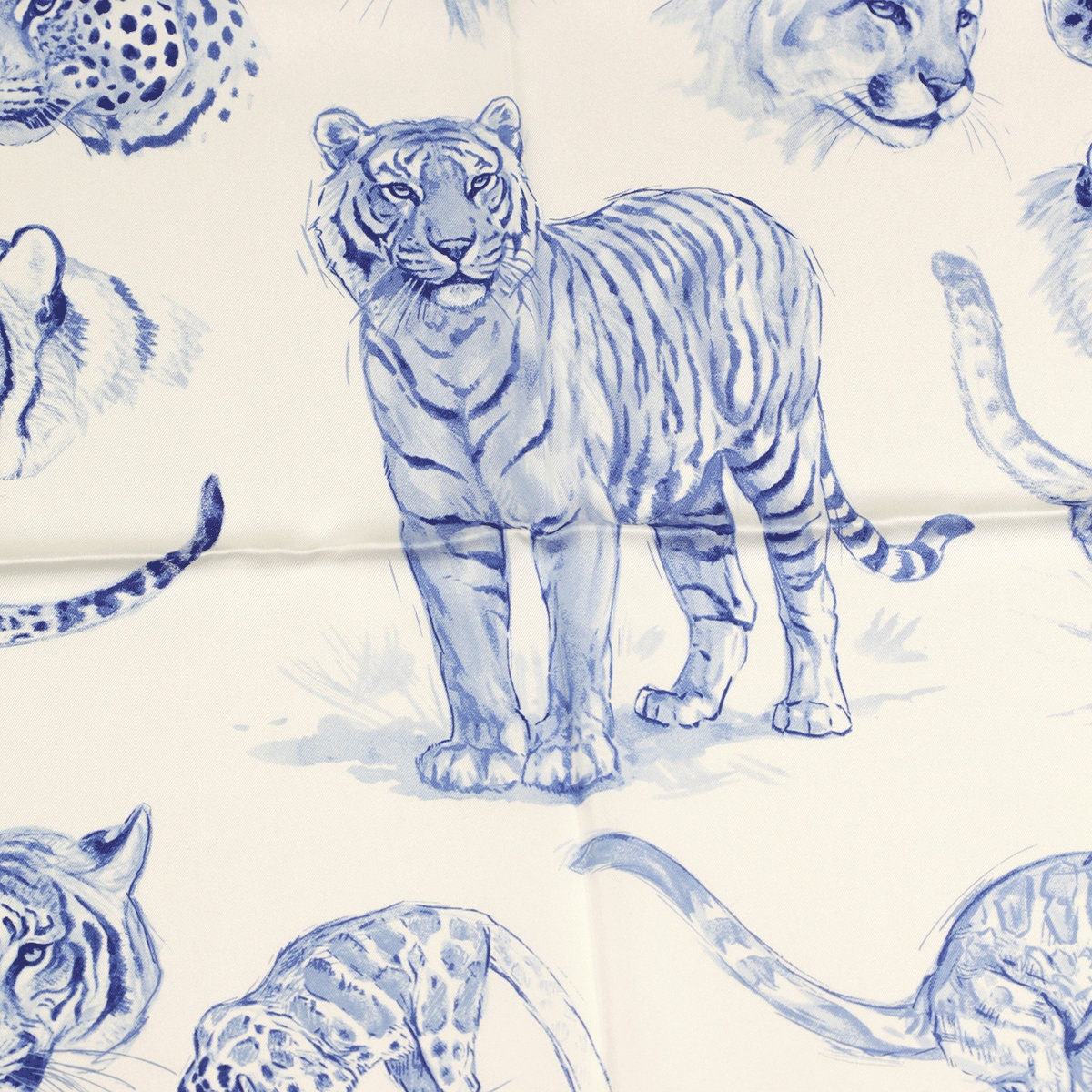Hermes Scarf "Dans l'Atelier de Robert Dallet" by Robert Dallet 90cm Silk | Carre Foulard