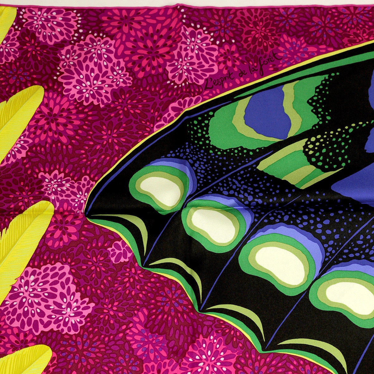 Hermes Scarf "L'Esprit de la Foret" by Alice Shirley 90cm Silk | Grail