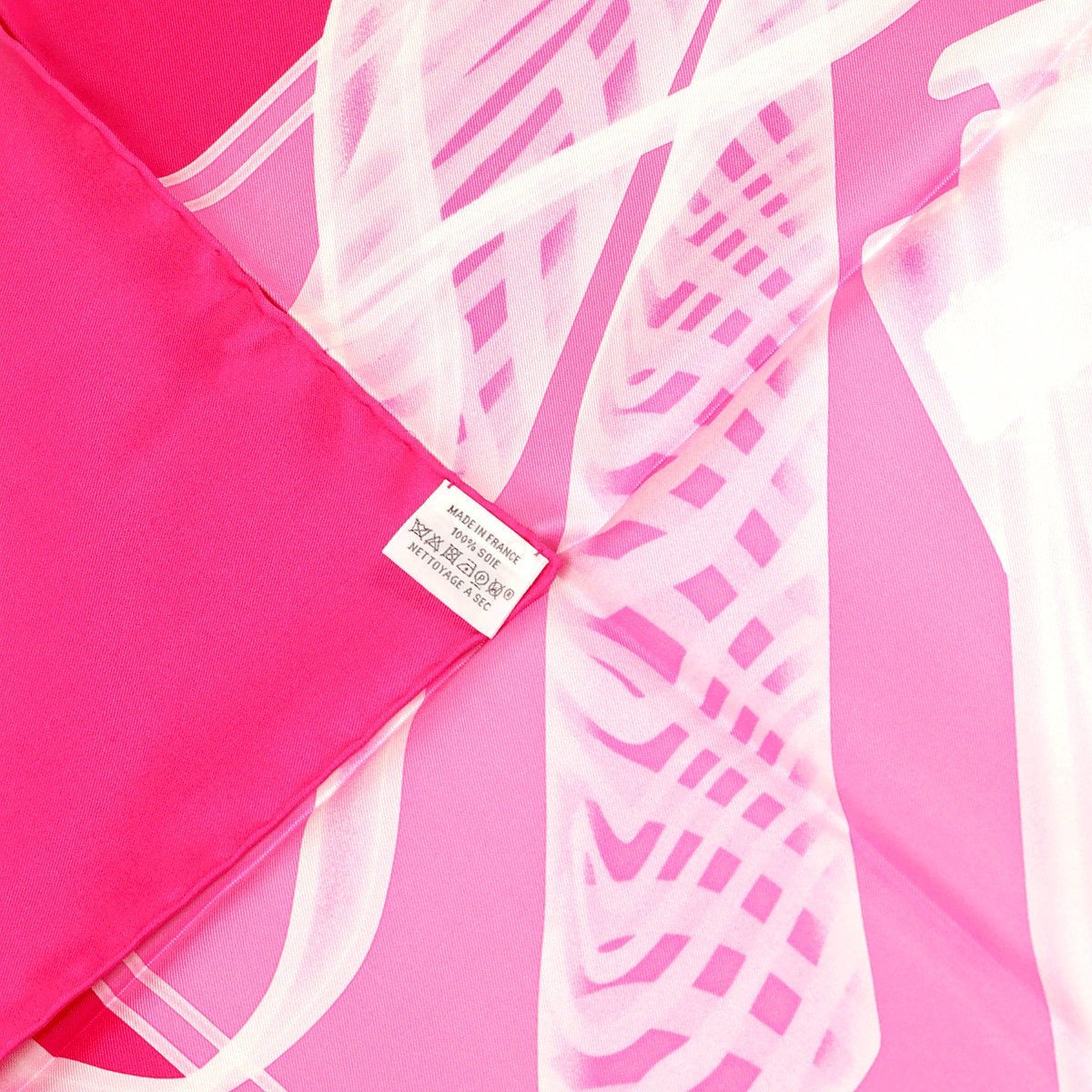 Hermes Scarf "Please Check In" by Dimitri Rybaltchenko 90cm Silk | Foulard Carre