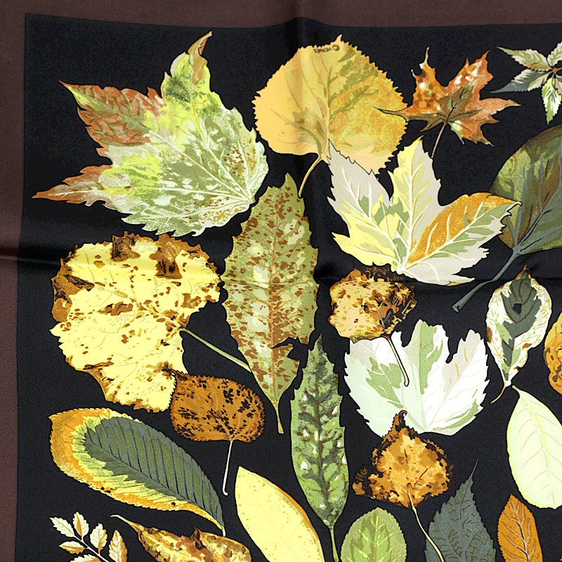 Hermes Scarf "Tourbillon" by Christiane Vauzelles 90cm Silk | Carre Foulard