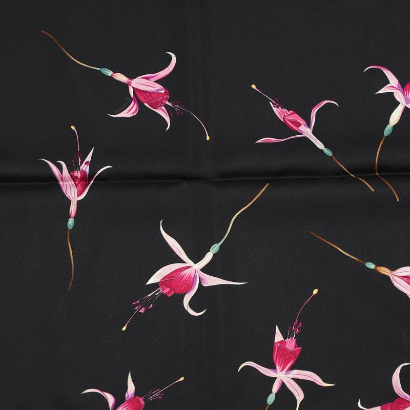 Hermes Scarf "Fleurs de Fuchsia" by Leigh P. Cook 90cm Silk | Carre Foulard