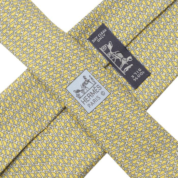 Hermes Men's Silk Tie Geometric Pattern 5578