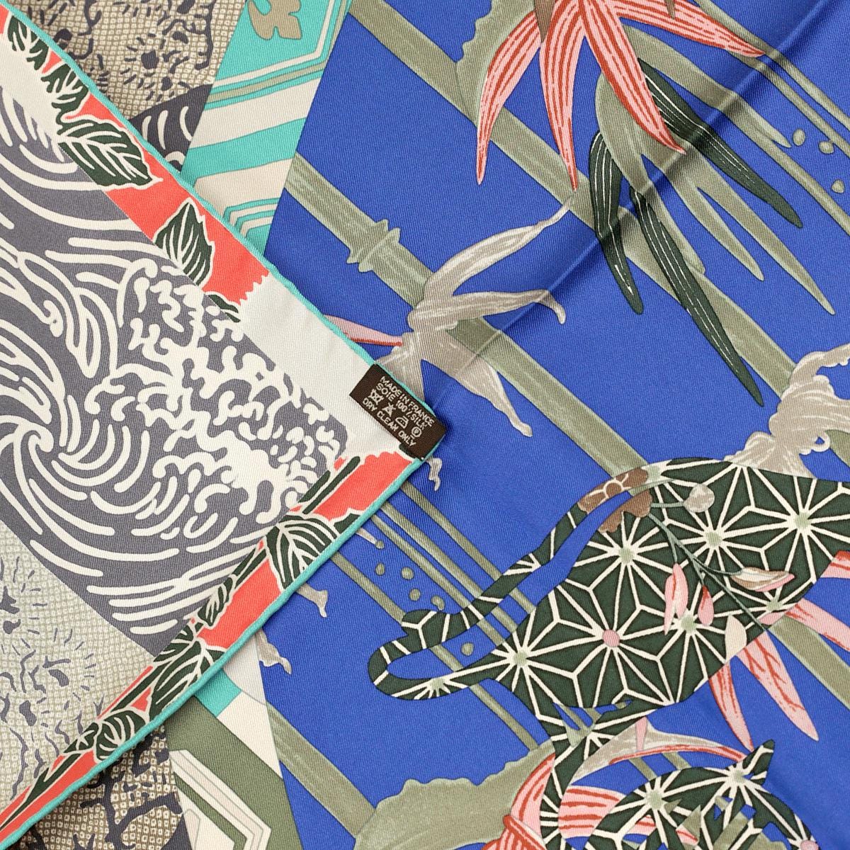Hermes Scarf "Ex-Libris en Kimonos" by Anamorphee 90cm Silk | Foulard Carre
