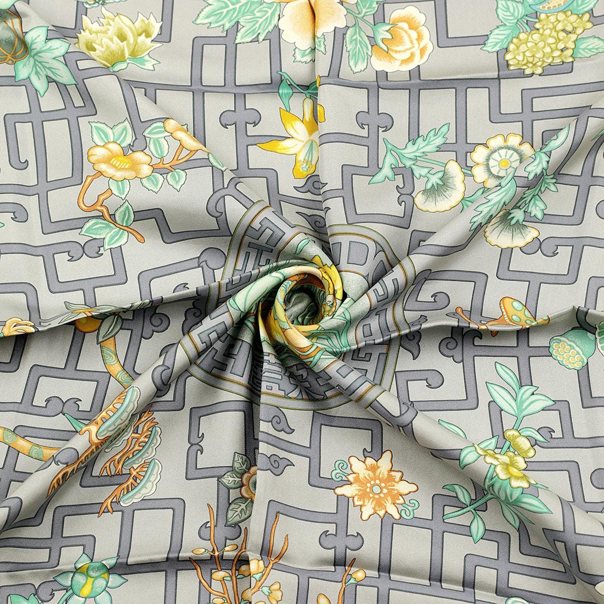 Hermes Scarf "Turandot" by Natsuno Hidaka 90cm Silk | Grail