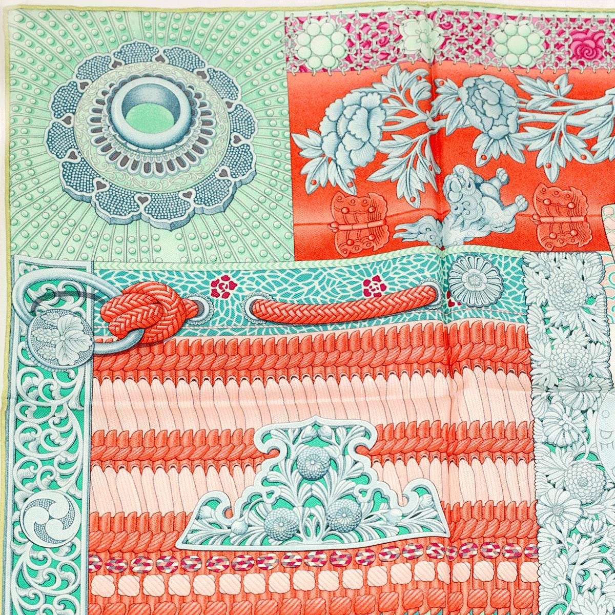 Hermes Scarf "Parures de Samourais" by Aline Honore 90cm Silk | Foulard Carre