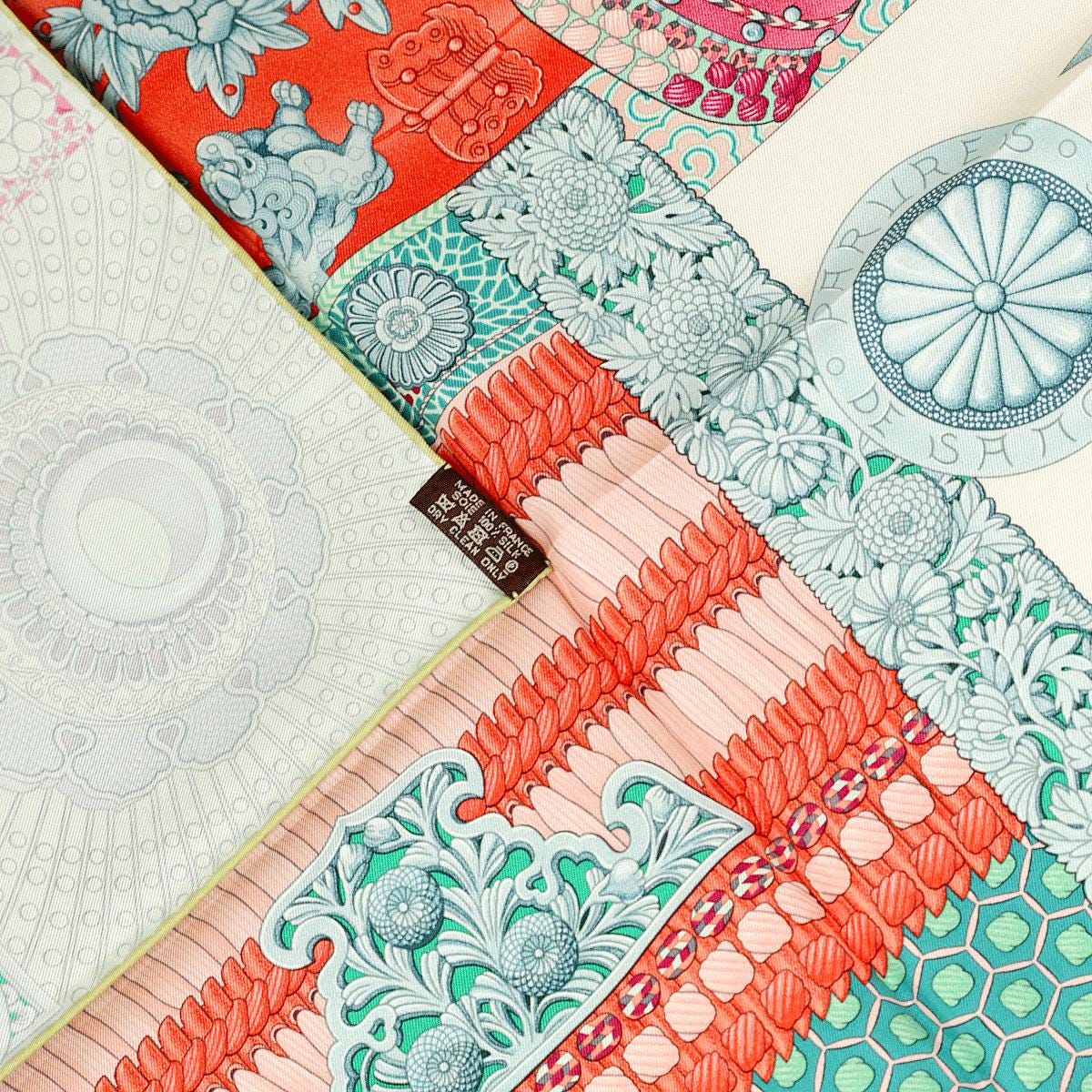 Hermes Scarf "Parures de Samourais" by Aline Honore 90cm Silk | Foulard Carre