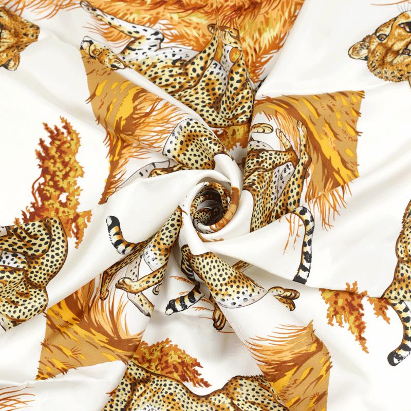 Hermes Scarf "Guepards" by Robert Dallet 90cm Silk | Carre Foulard