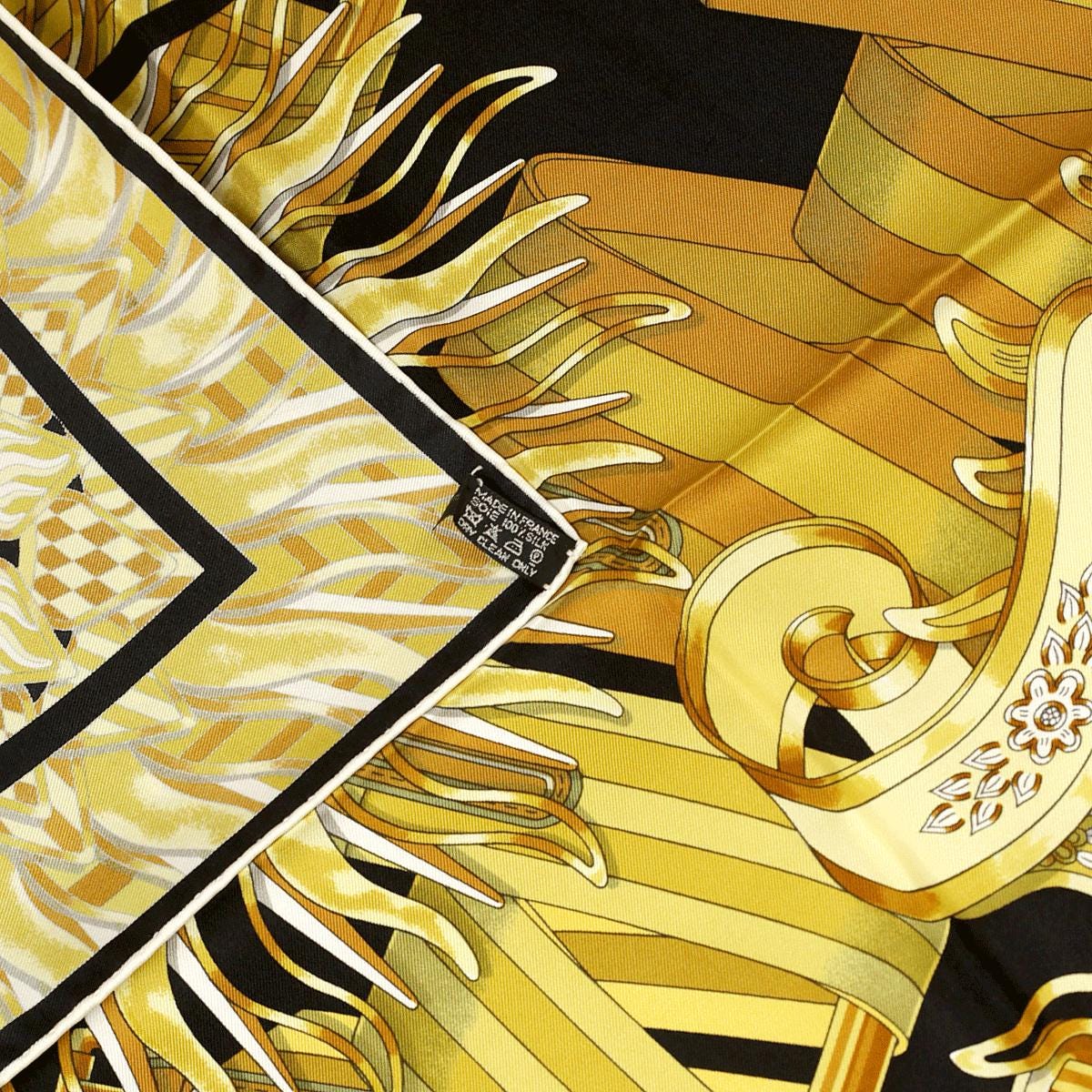 Hermes Scarf "Les Sangles de Phoebus" by Joachim Metz 90cm Silk | Carre Foulard