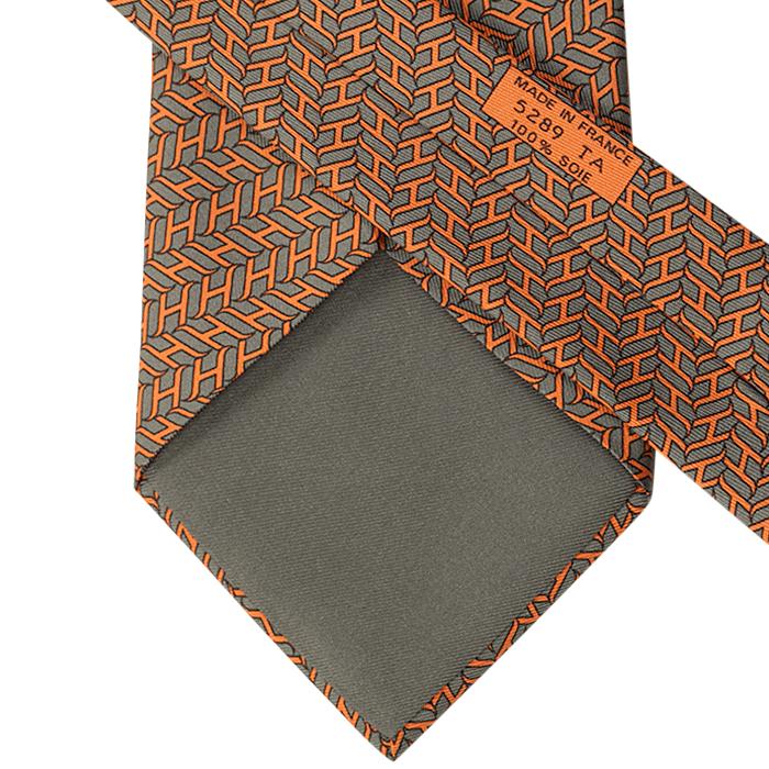 Hermes Men's Silk Tie H Geometric Pattern 5289 | Necktie Cravate
