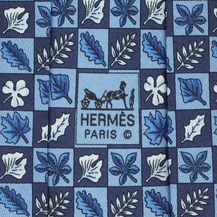 Hermes Men's Silk Tie Autumn Leaves Pattern 7724