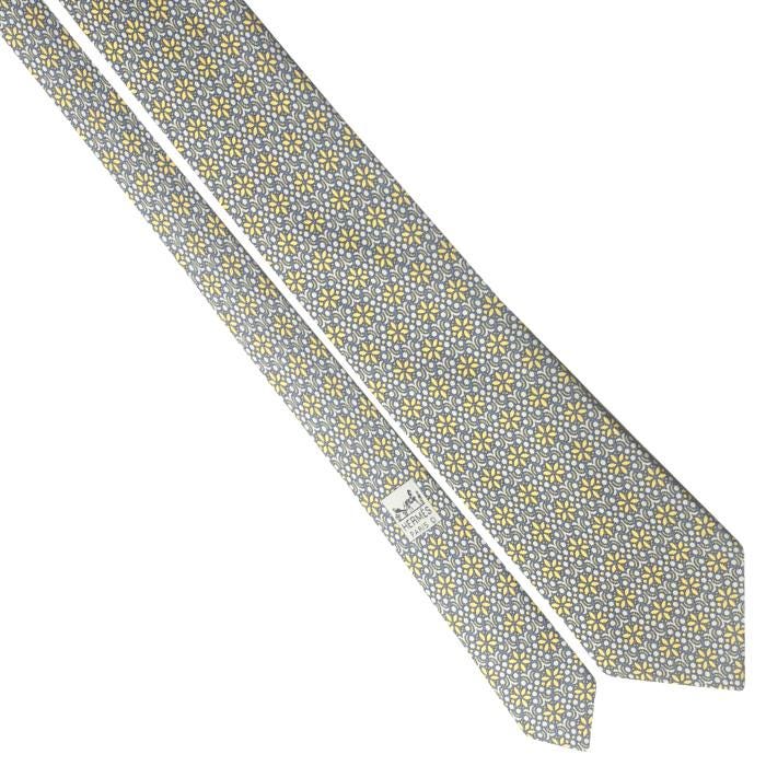 Hermes Men's Silk Tie Geometric Pattern 5010 | Necktie Cravate