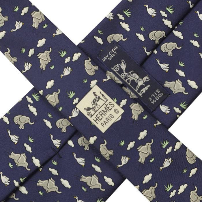 Hermes Men's Silk Tie Whimsical Flying Elephants Pattern 5268 | Necktie Cravate