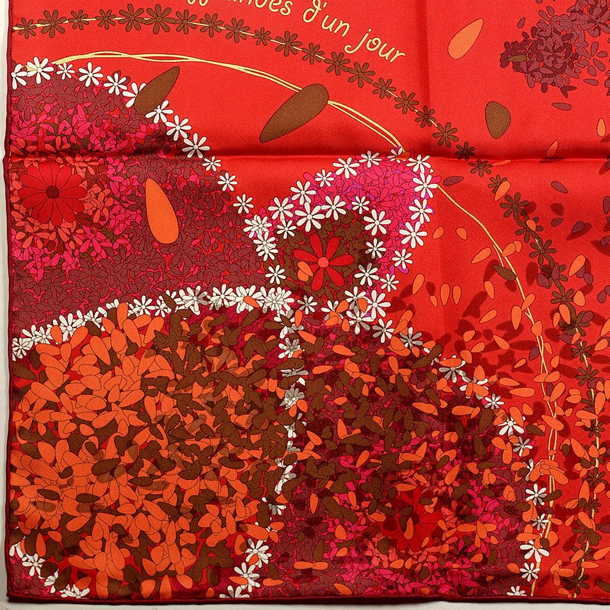 Hermes Scarf "Offrandes d'un Jour" by Dimitri Rybaltchenko 90cm Silk | Carre Foulard