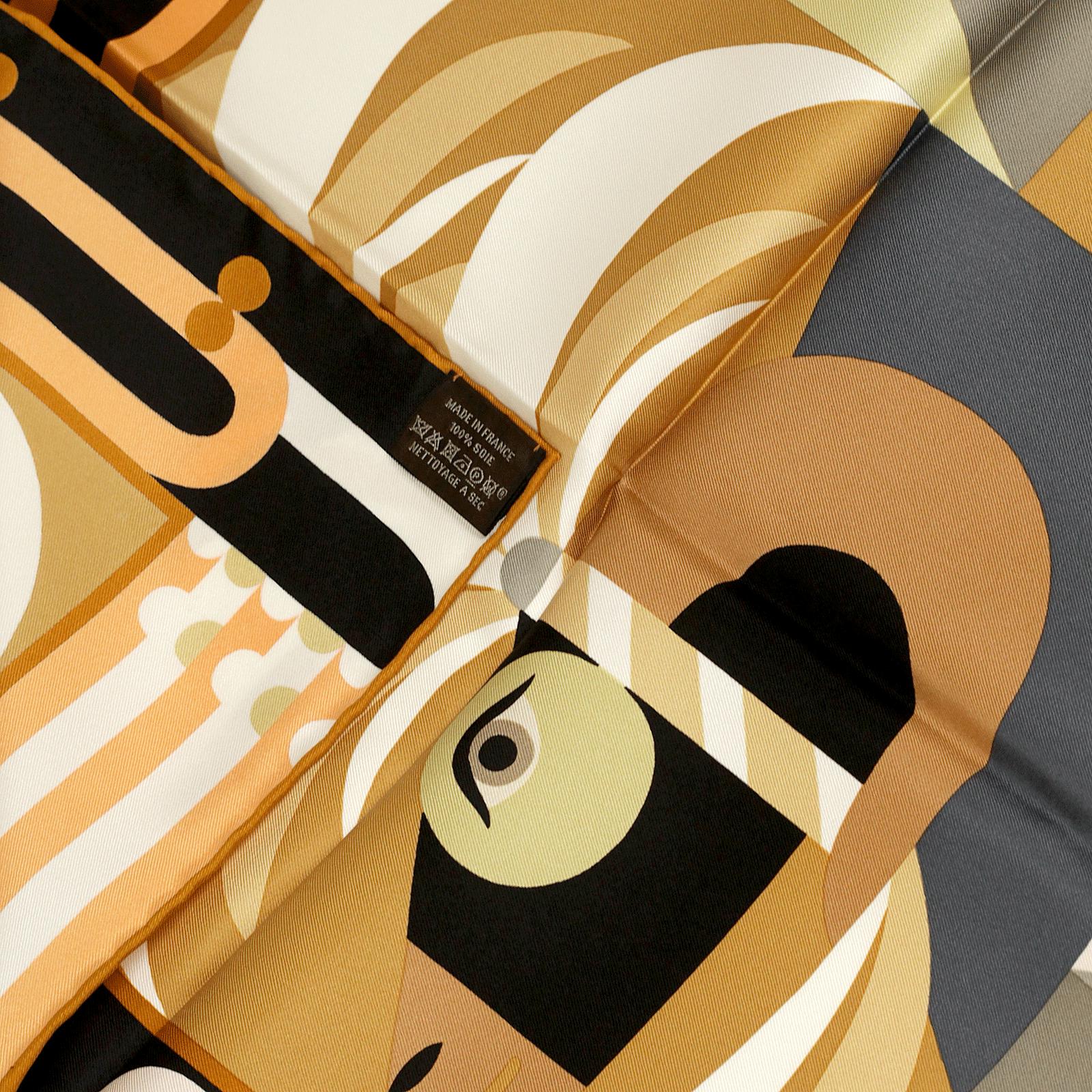 Hermes Scarf "Parade Fanfare" by Tong Ren 90cm Silk | Carre Foulard