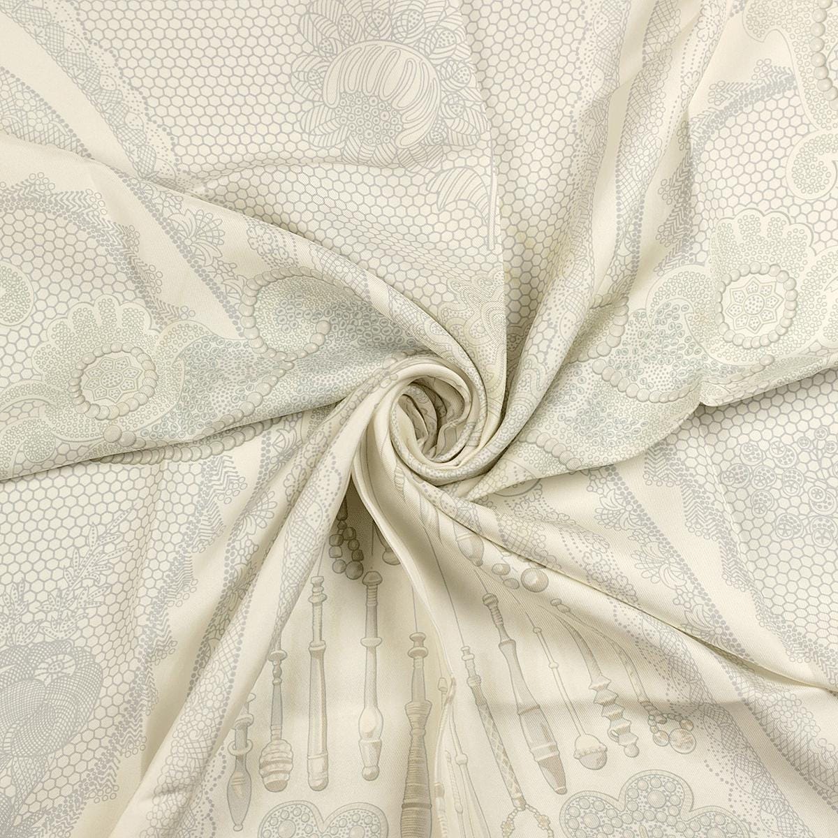 Hermes Scarf "Doigts de Fee" by Caty Latham 90cm Silk | Carre Foulard