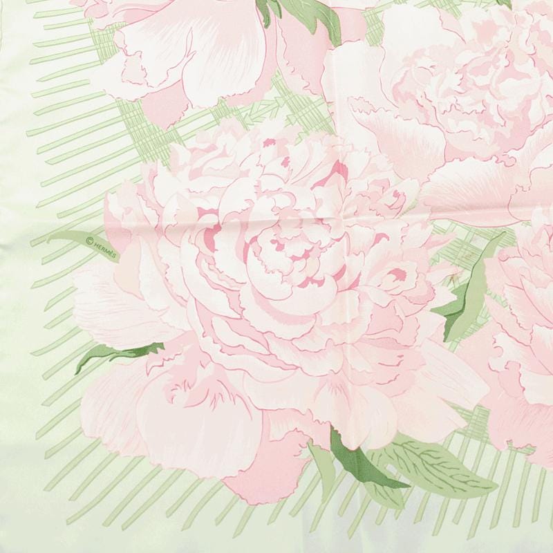 Hermes Scarf "Pivoines" by Christiane Vauzelles 90cm Silk | Carre Foulard