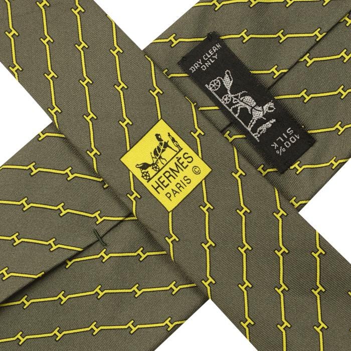 Hermes Men's Silk Tie H Geometric Pattern 5470 | Necktie Cravate
