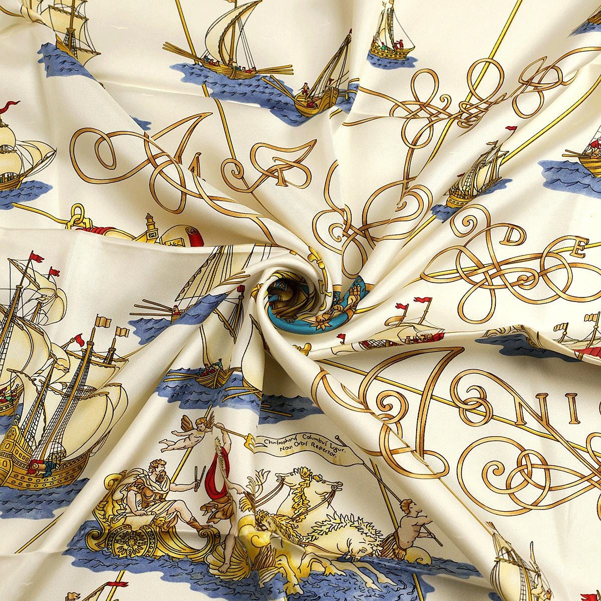 Hermes Scarf "Voiles de Lumiere" by Joachim Metz 90cm Silk | Carre Foulard