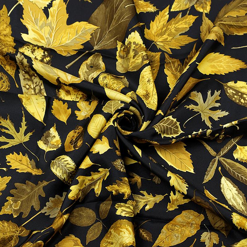 Hermes Scarf "Tourbillon" by Christiane Vauzelles 90cm Silk | Carre Foulard