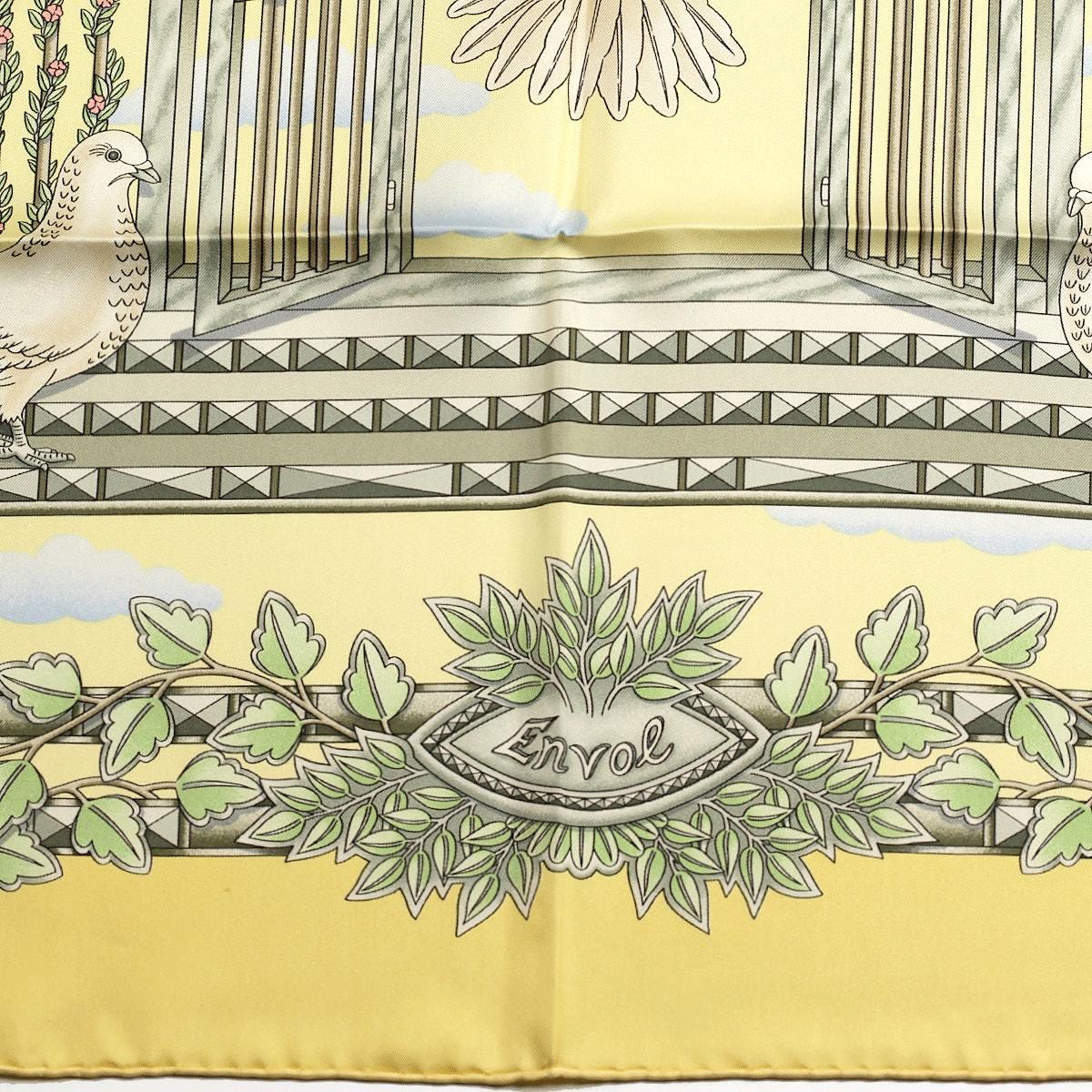 Hermes Scarf "Envol" by Joachim Metz 90cm Silk | Carre Foulard