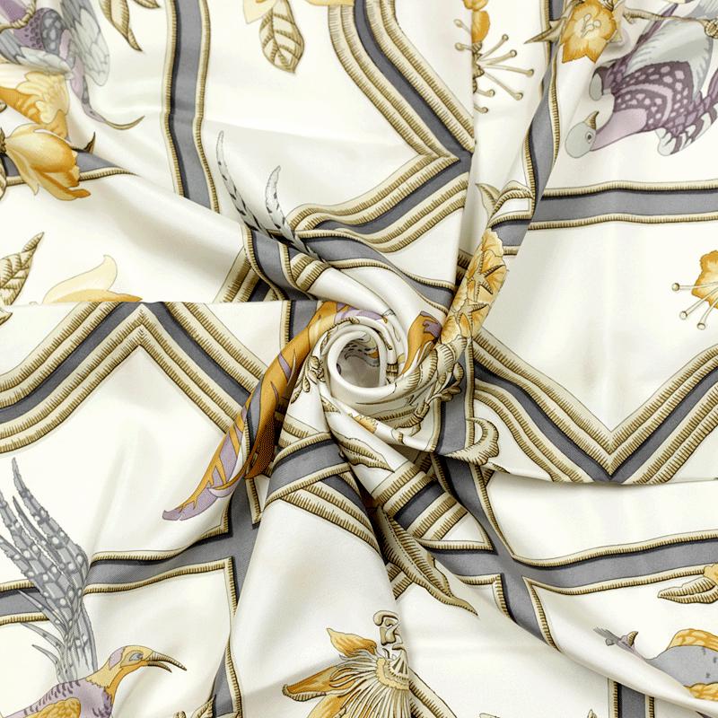 Hermes Scarf "Caraibes" by Christiane Vauzelles 90cm Silk | Foulard Carre