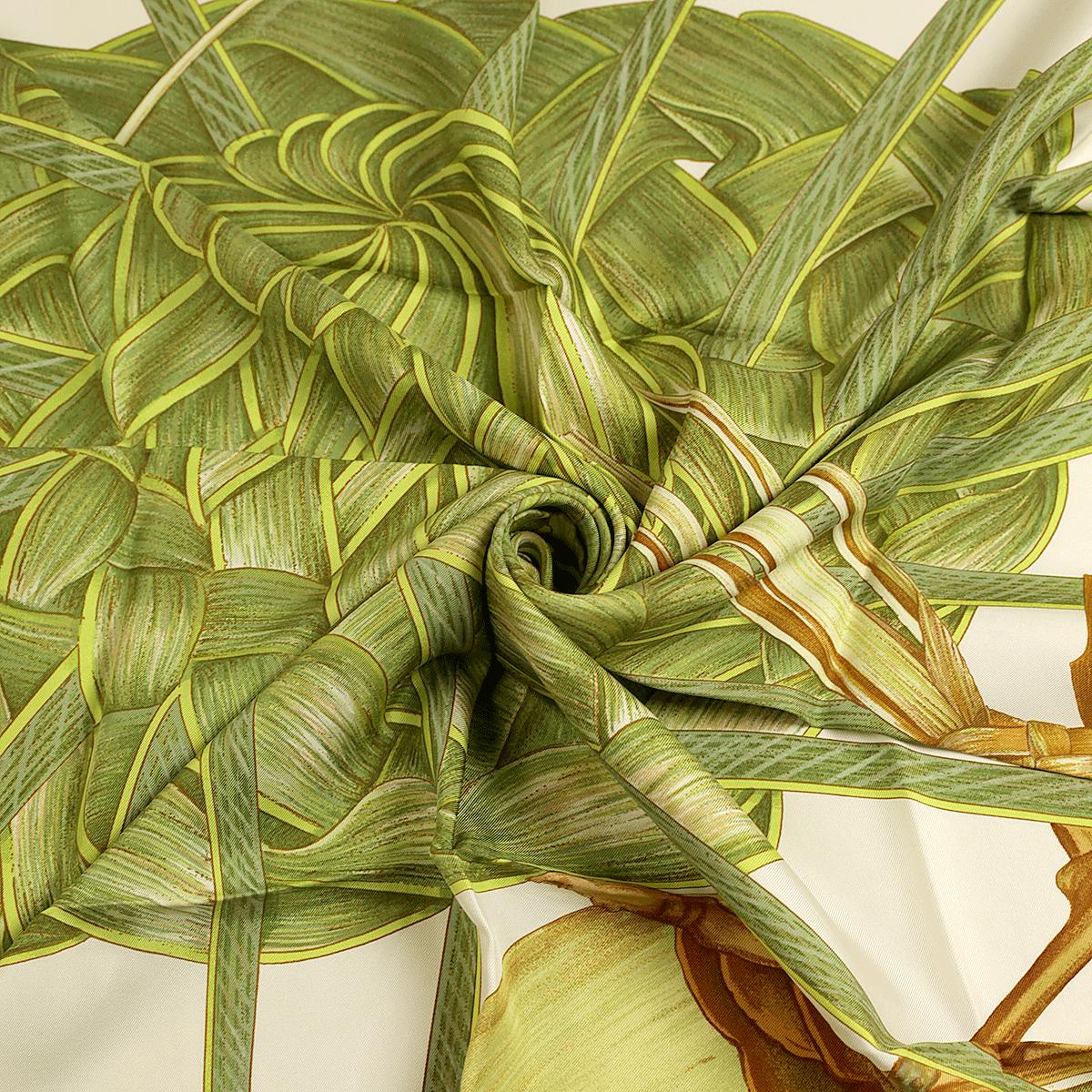 Hermes Scarf "Jardin Creole" by Valerie Dawlat Dumoulin Vintage 90cm Silk | Carre Foulard