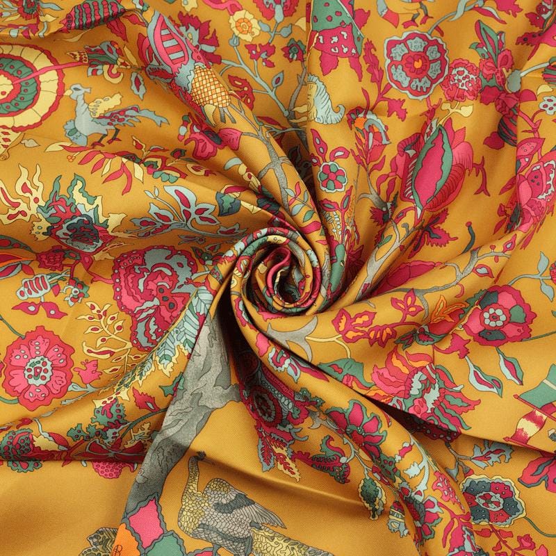 Hermes Scarf "Fantaisies Indiennes" by Loïc Dubigeon 90cm Silk | Carre Foulard