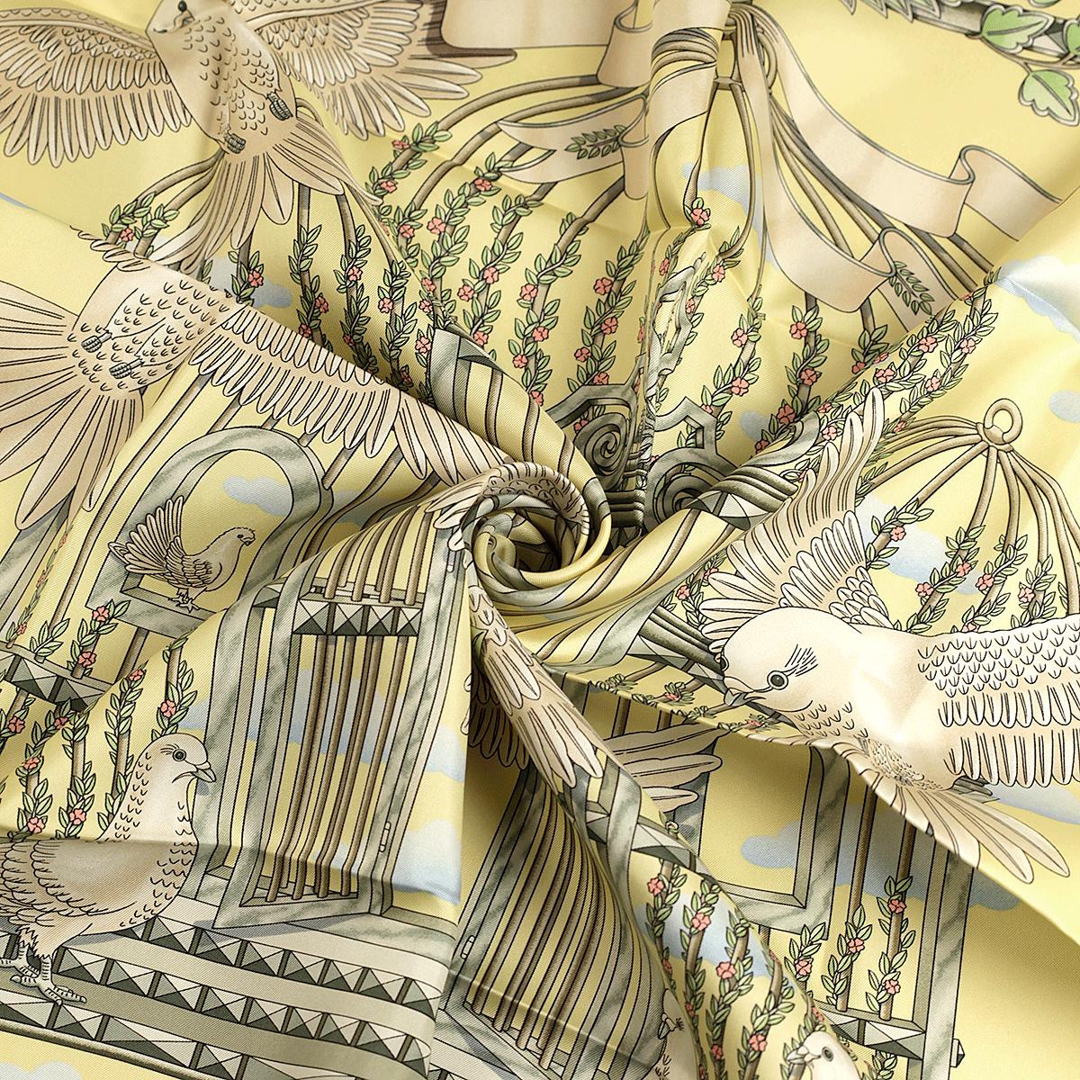Hermes Scarf "Envol" by Joachim Metz 90cm Silk | Carre Foulard