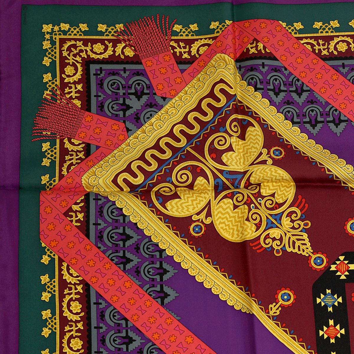 Hermes Scarf "Brins d'Or" by Julia Abadie Vintage 90cm Silk | Carre Foulard
