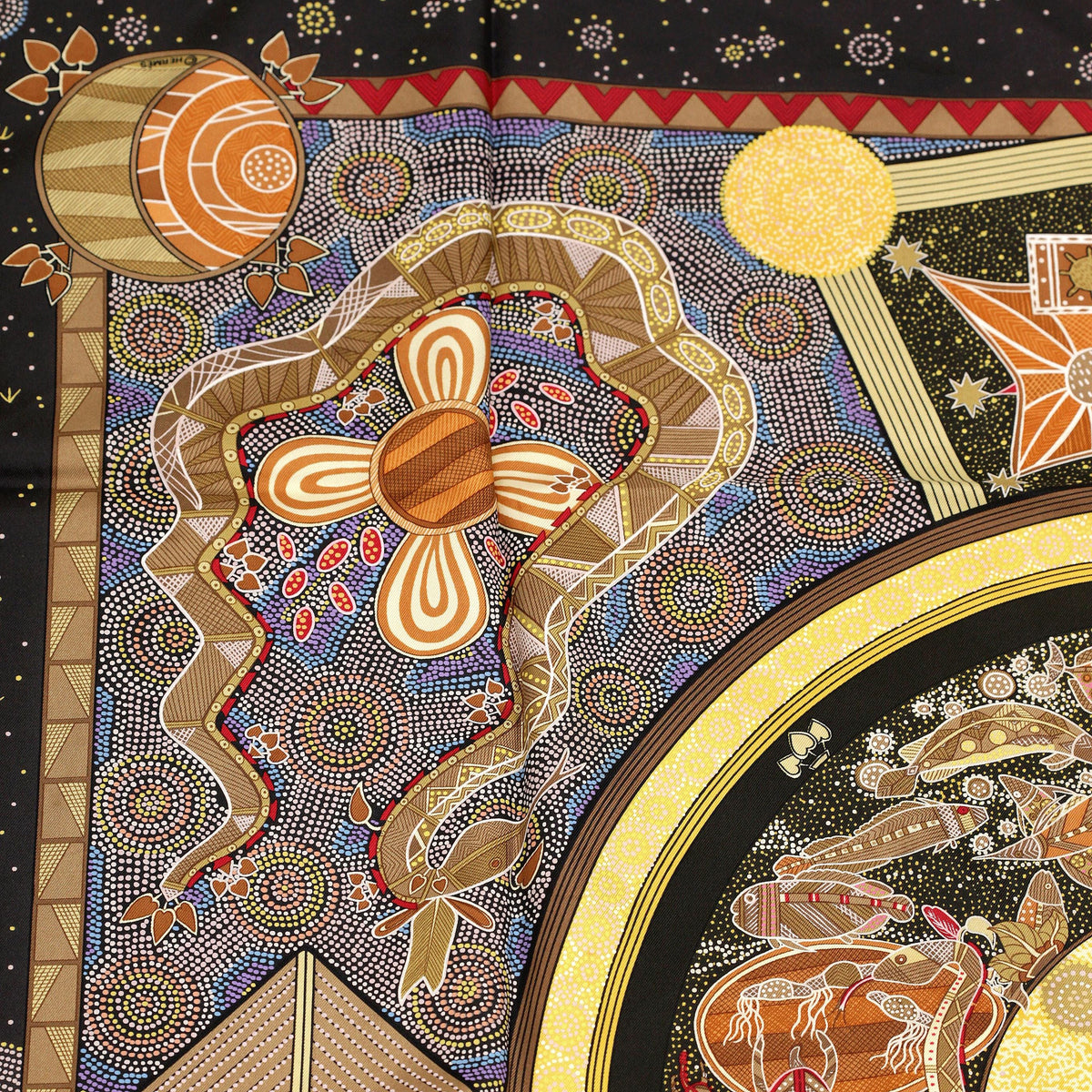 Hermes Scarf "Reve d'Australie" by Zoe Pauwels 90cm Silk | Carre Foulard