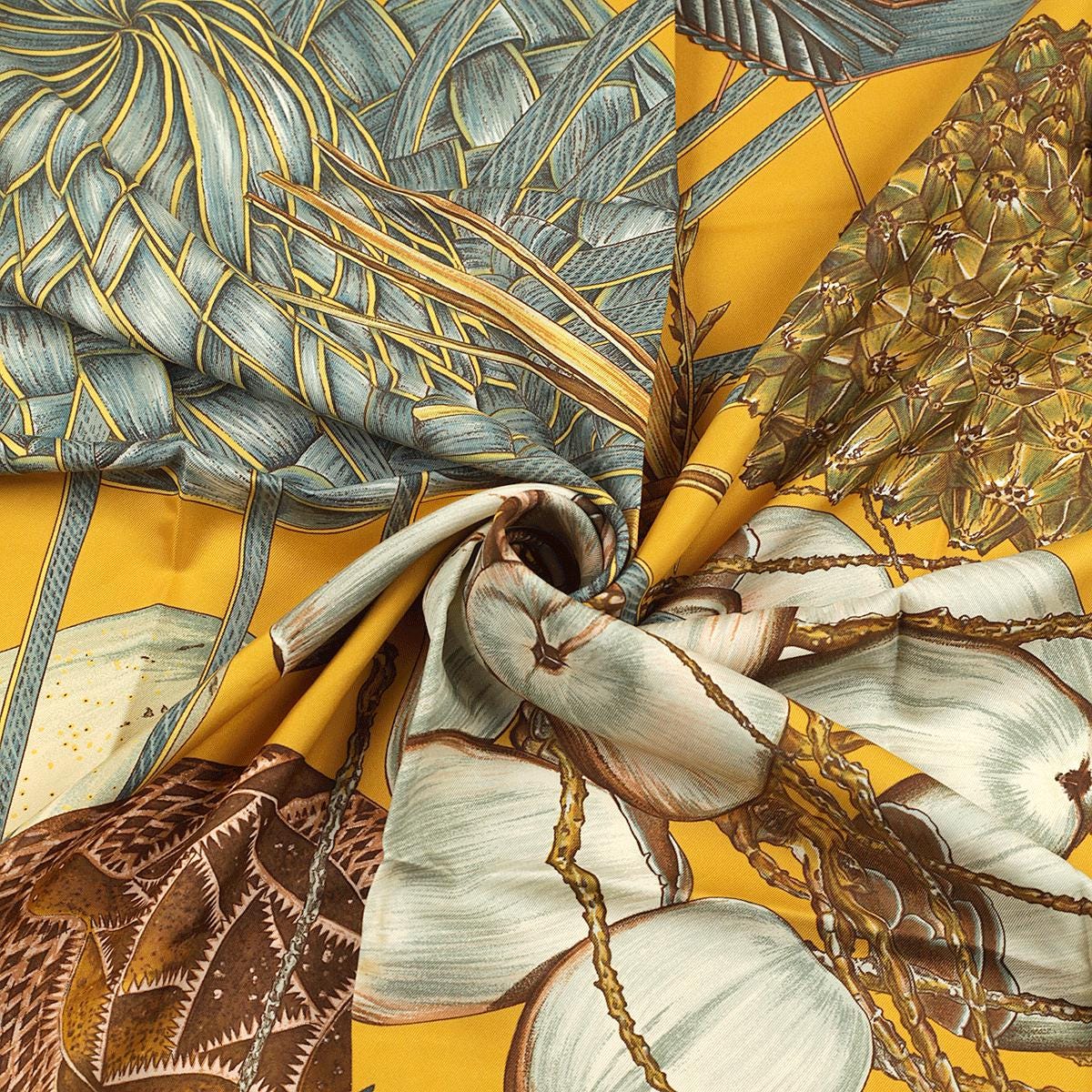 Hermes Scarf "Jardin Creole" by Valerie Dawlat Dumoulin Vintage 90cm Silk | Carre Foulard