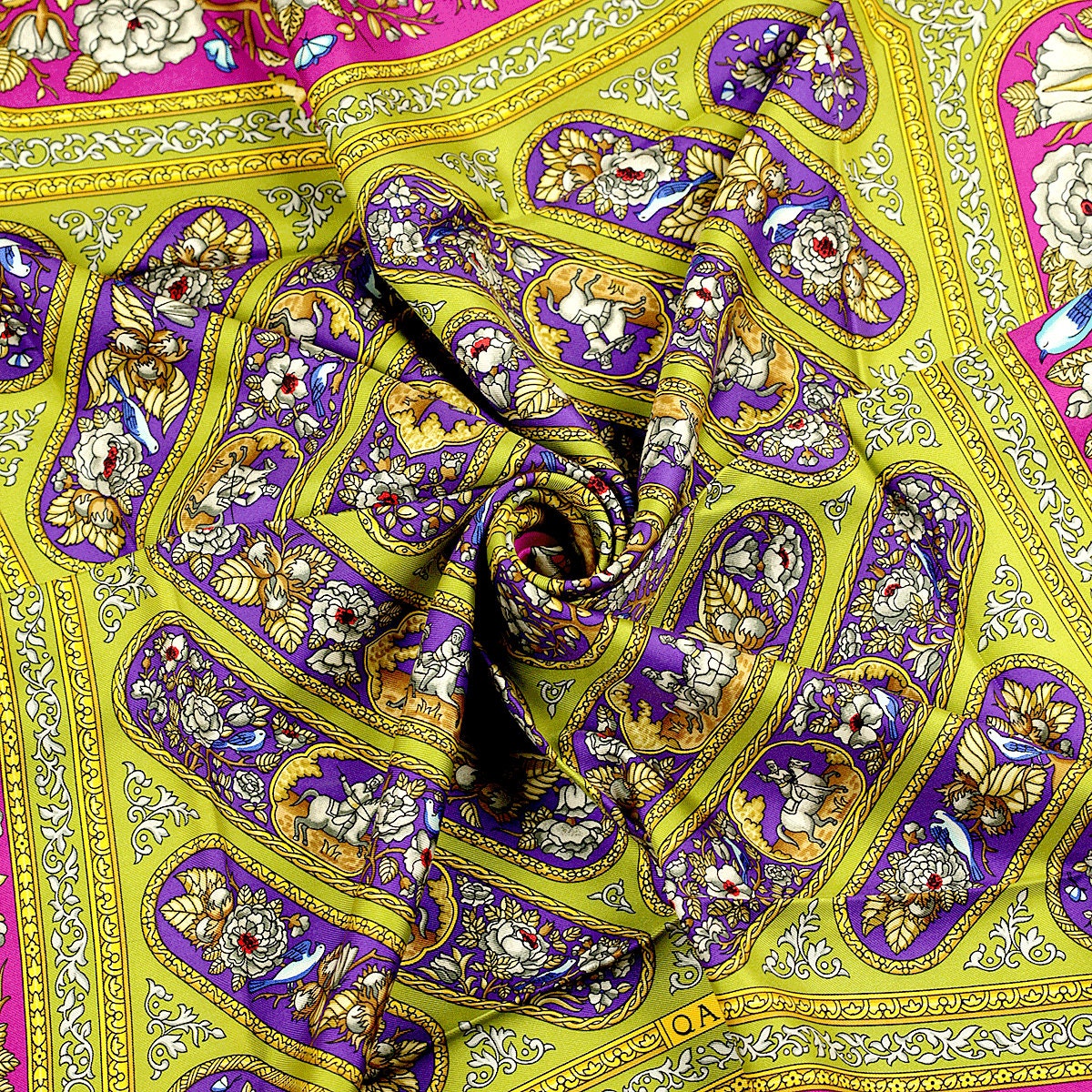 Hermes Scarf "Qalamdan" by Catherine Baschet 90cm Silk | Foulard Carre