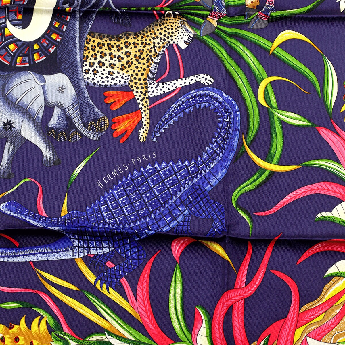 Hermes Scarf "Marche du Zambeze" by Ardmore Artists 90cm Silk | Carre Foulard
