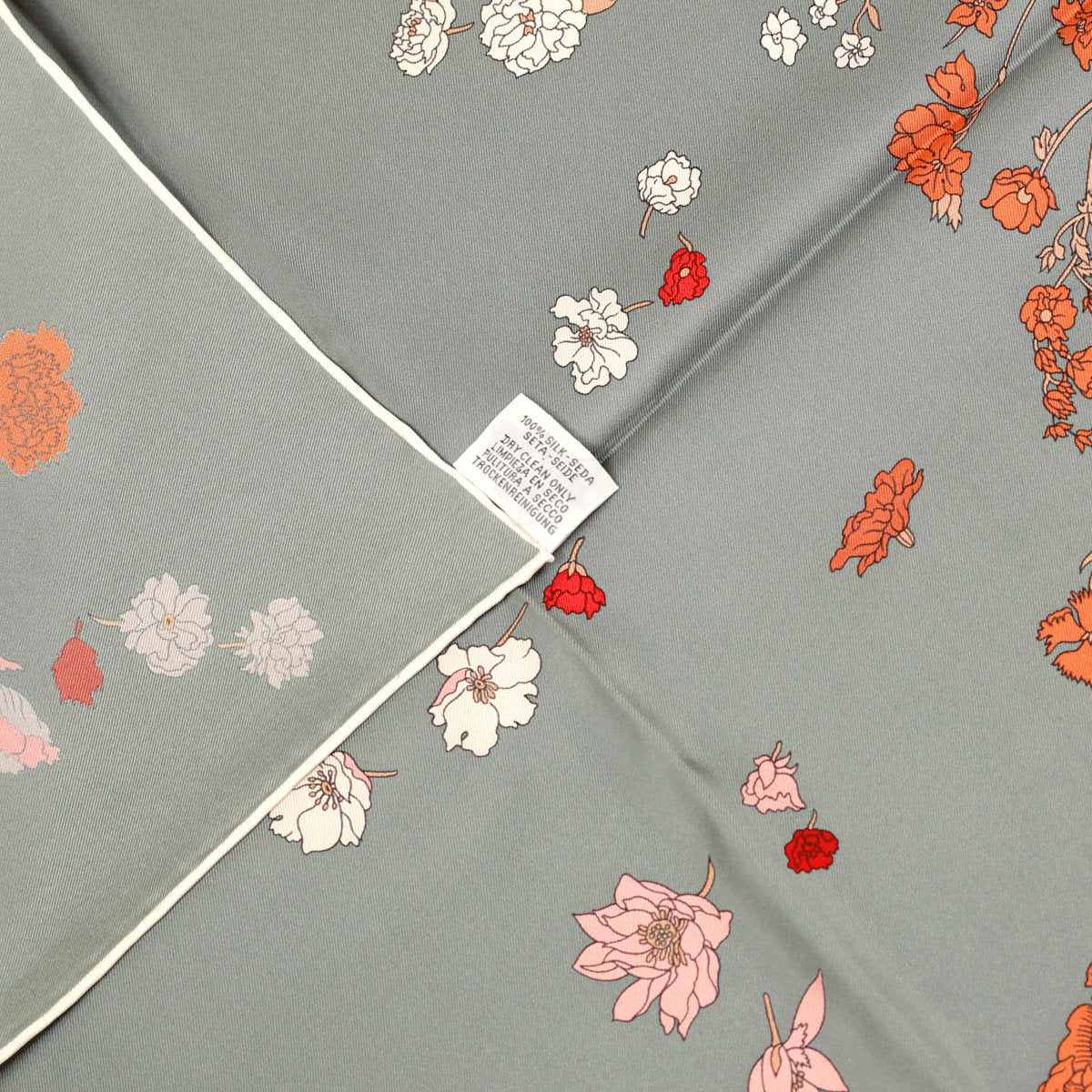 Hermes Scarf "Robe Legere" by Théo de Gueltzl 90cm Silk | Carre Foulard