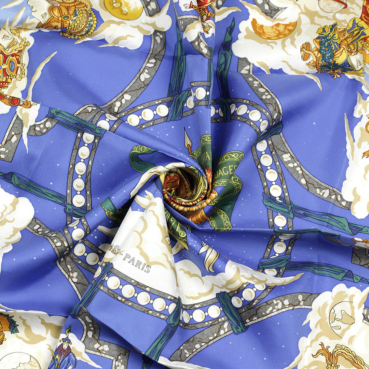 Hermes Scarf "Cavaliers des Nuages" by Jean-Christophe Donnadieu 90cm Silk