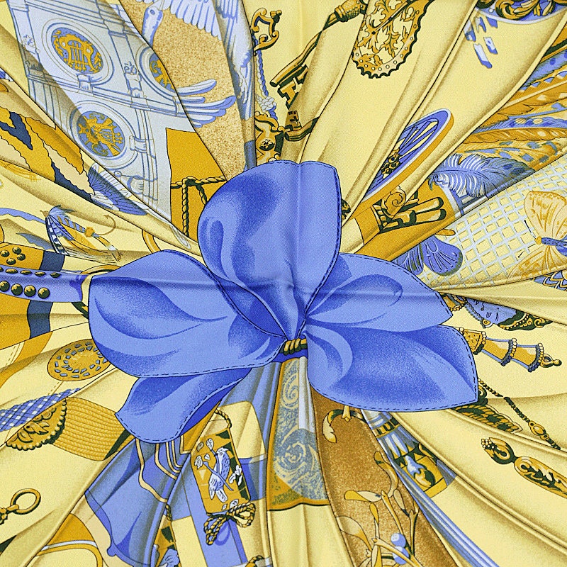 Hermes Scarf "Soleil de Soie" by Caty Latham 90cm Silk | Carre Foulard