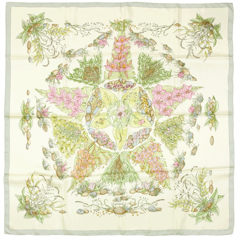 Hermes Scarf "Pythagore" by Zoe Pauwels 90cm Silk | Carre Foulard