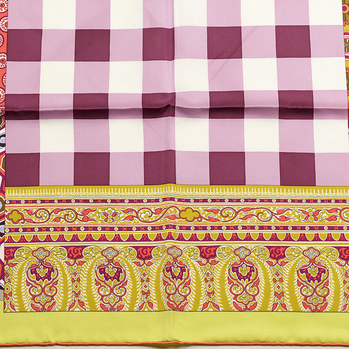 【上品*素敵なデザイン】HERMES Basco Saint-Honore Hermes Scarf