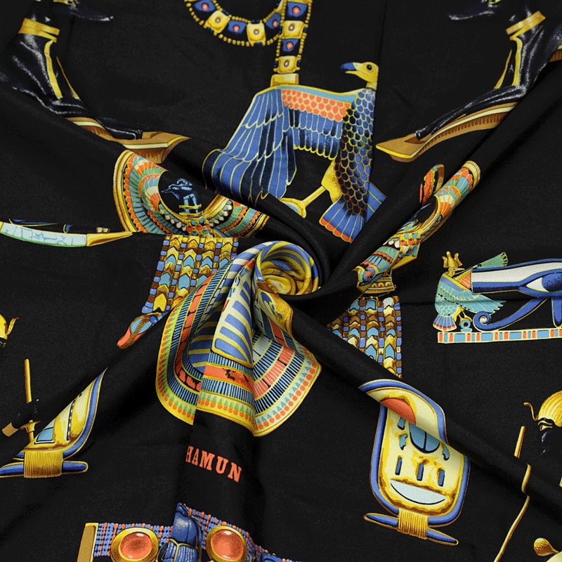 Hermes Scarf "Tutankhamun" by Vladimir Rybaltchenko 90cm Silk | Foulard Carre