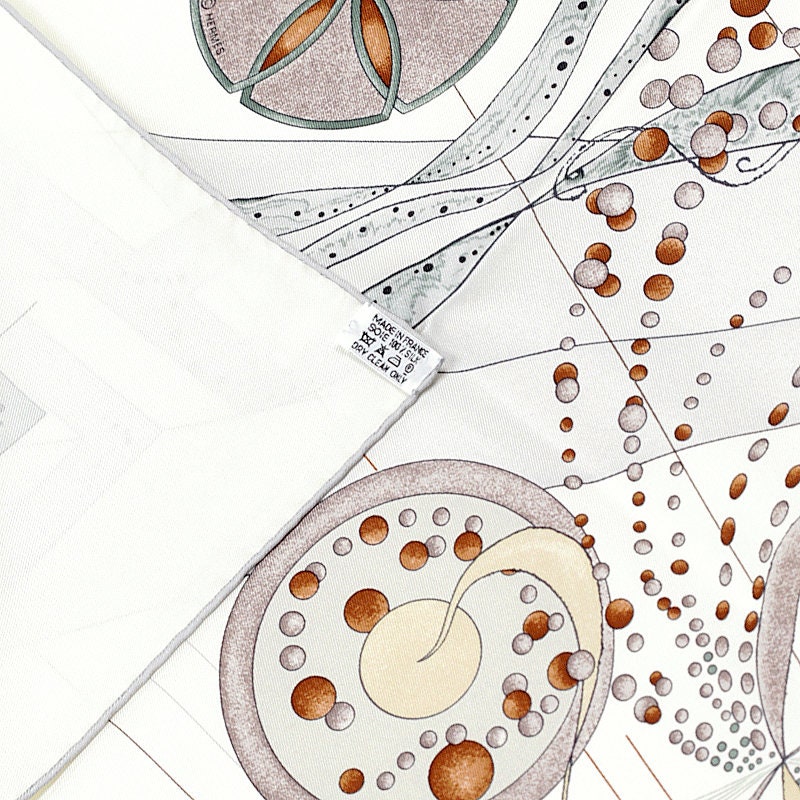 Hermes Scarf "Danse du Cosmos" by Zoè Pauwels 90cm Silk | Carre Foulard
