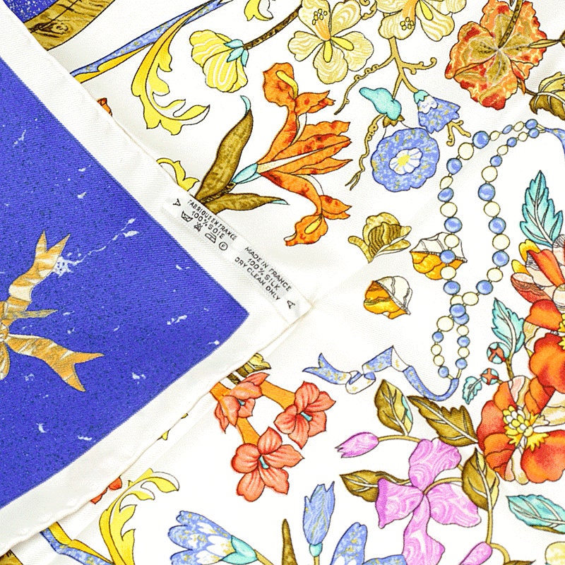 Hermes Scarf "Pierres d'Orient et d'Occident" by Zoe Pauwels 90cm Silk | Foulard Carre