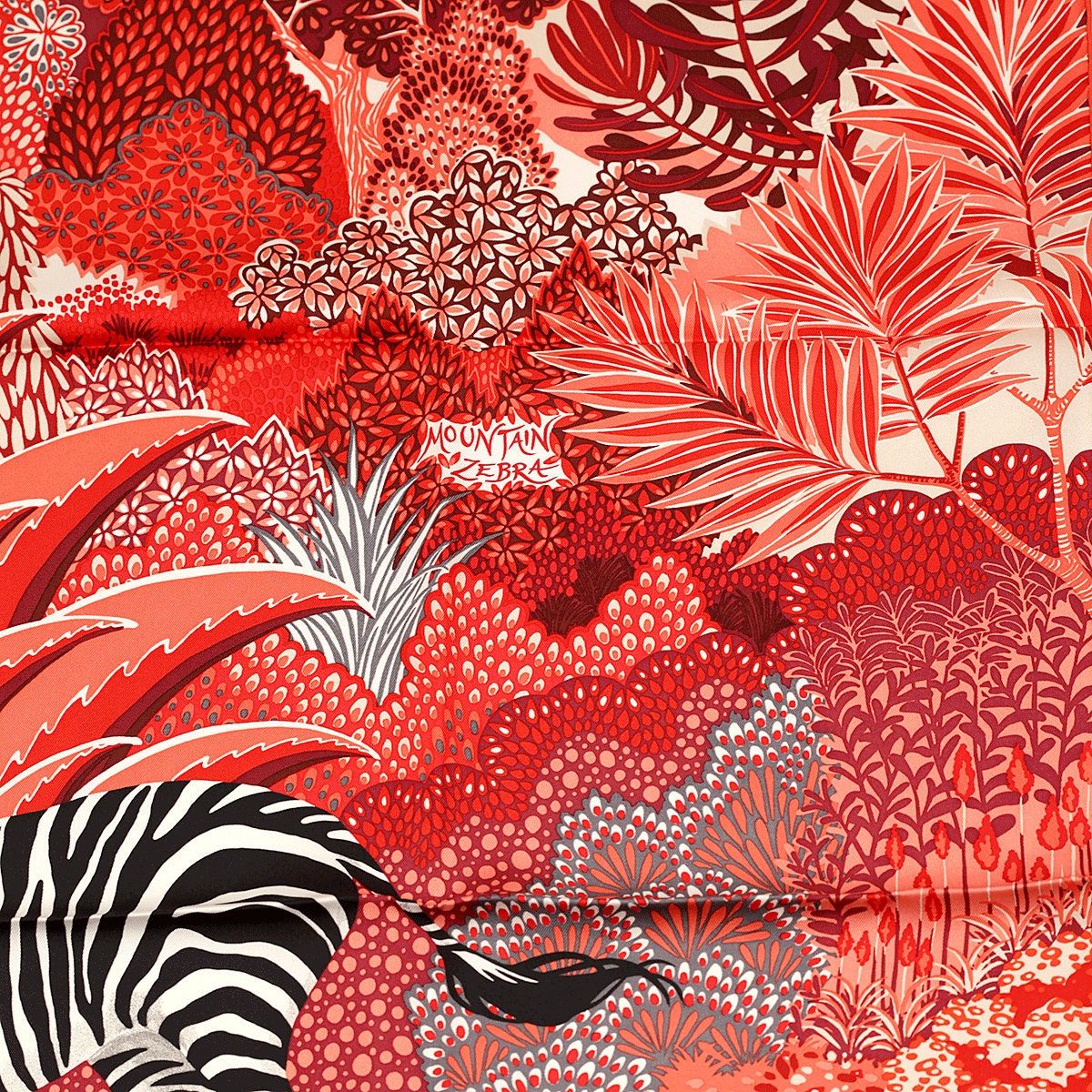 入手困難★送料込♪【HERMES】スカーフ MOUNTAIN ZEBRA 90CM Hermes Scarf 